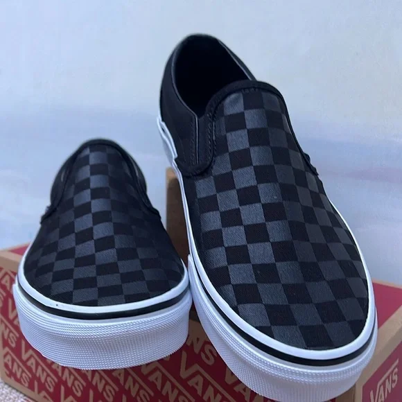 Vans WMNS Classic Slip-On (Checkerboard)Black/BlackVN000EYE276Sneakers